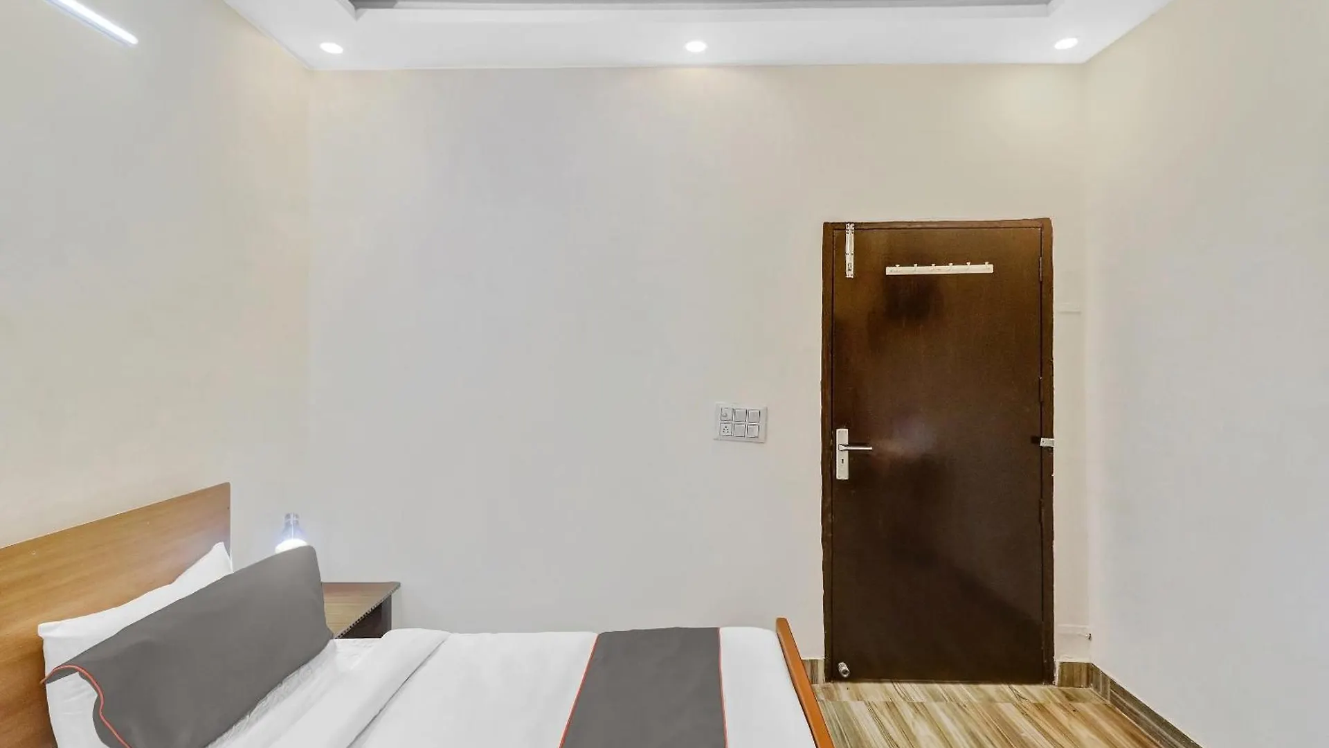 Super Capital O Moody Inn Delhi  Delhi (National Capital Territory of India)